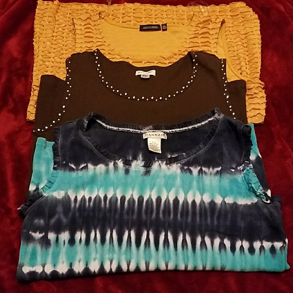SALE 🎈 3/$15 Bundle Items. Lot/3 sleeves tops